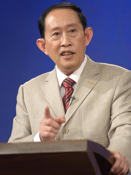 百家讲坛的讲师都有谁游戏截图