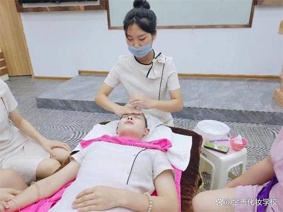 广州美容学校哪个学校正规