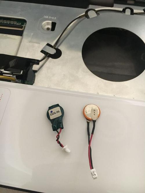 联想y450换bios电池图标