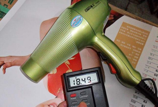 电吹风有辐射吗