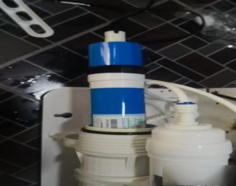 海尔净水器更换滤芯步骤视频