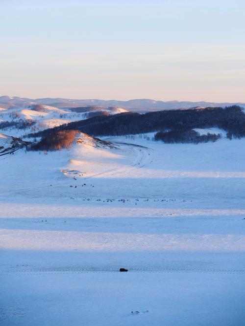 银凯雪原