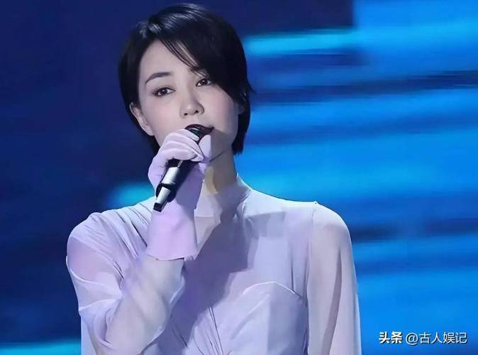 王菲唱<主角>