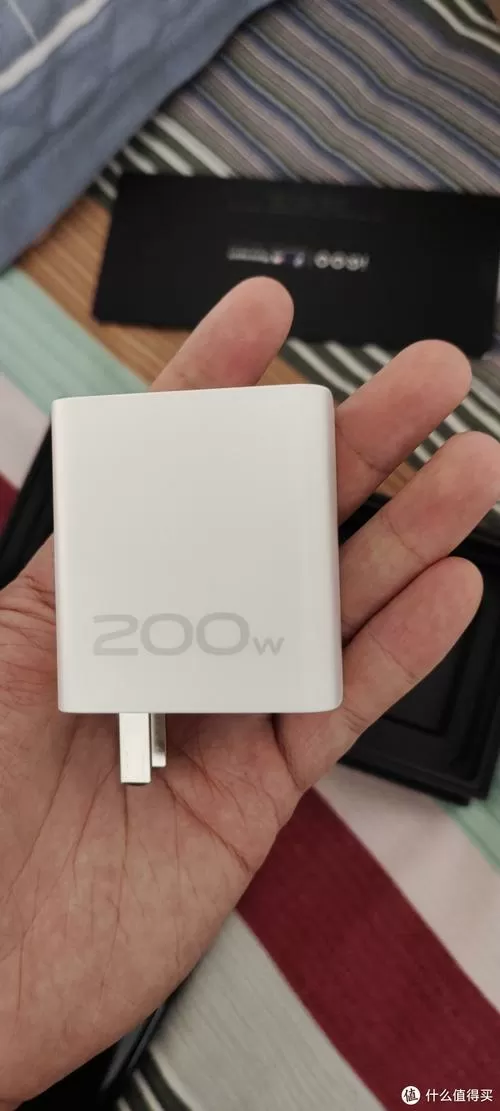 iqoo200w快充